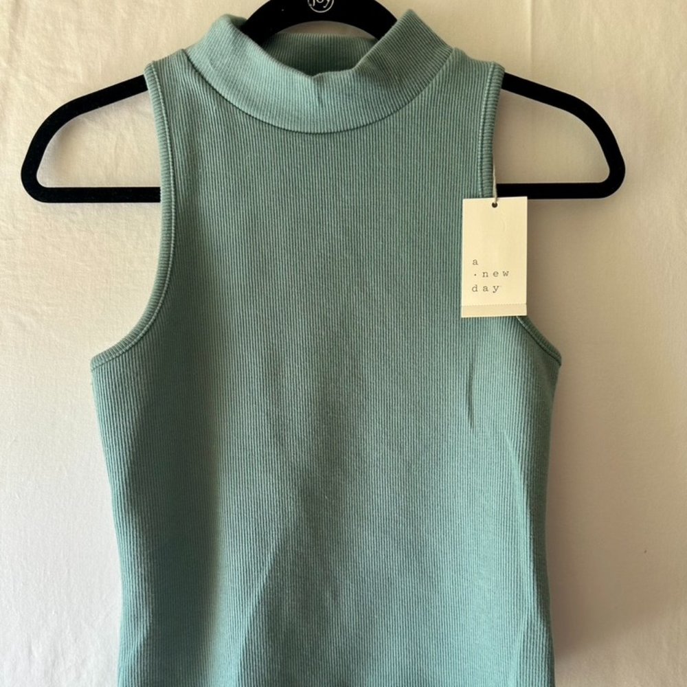 NWT A New Day Mock Neck Knit Tank Seafoam Green Size Small